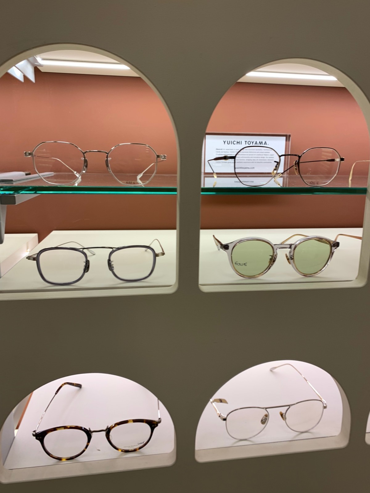 Explorez la Nouvelle Collection de Lunettes de Luxe Yuichi Toyama 2022 chez Votre Opticien Préféré à Strasbourg !