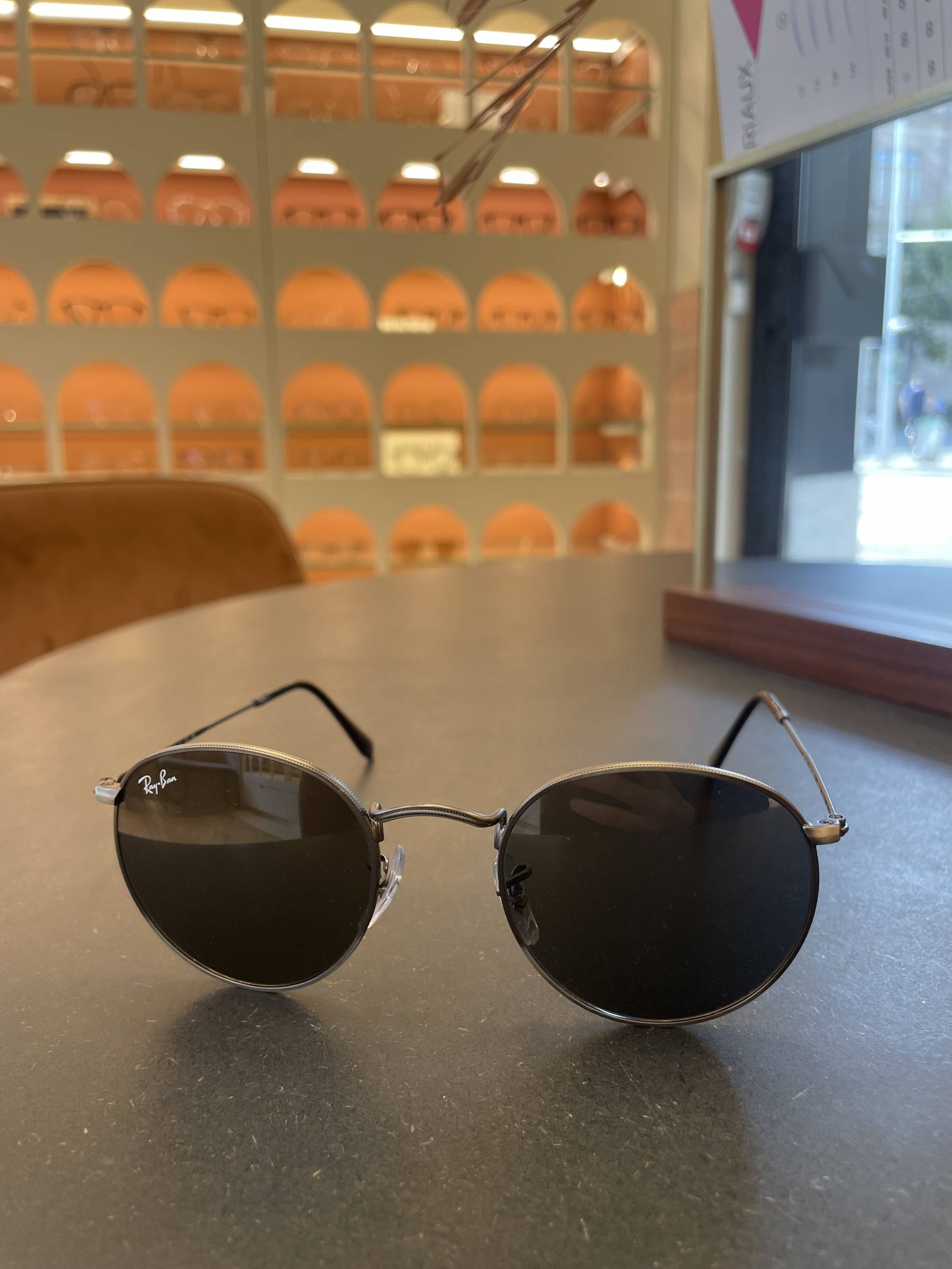 Plongez dans l'Univers Ray-Ban : Nouvelles Lunettes de Collection chez Optique des Vosges à Strasbourg !