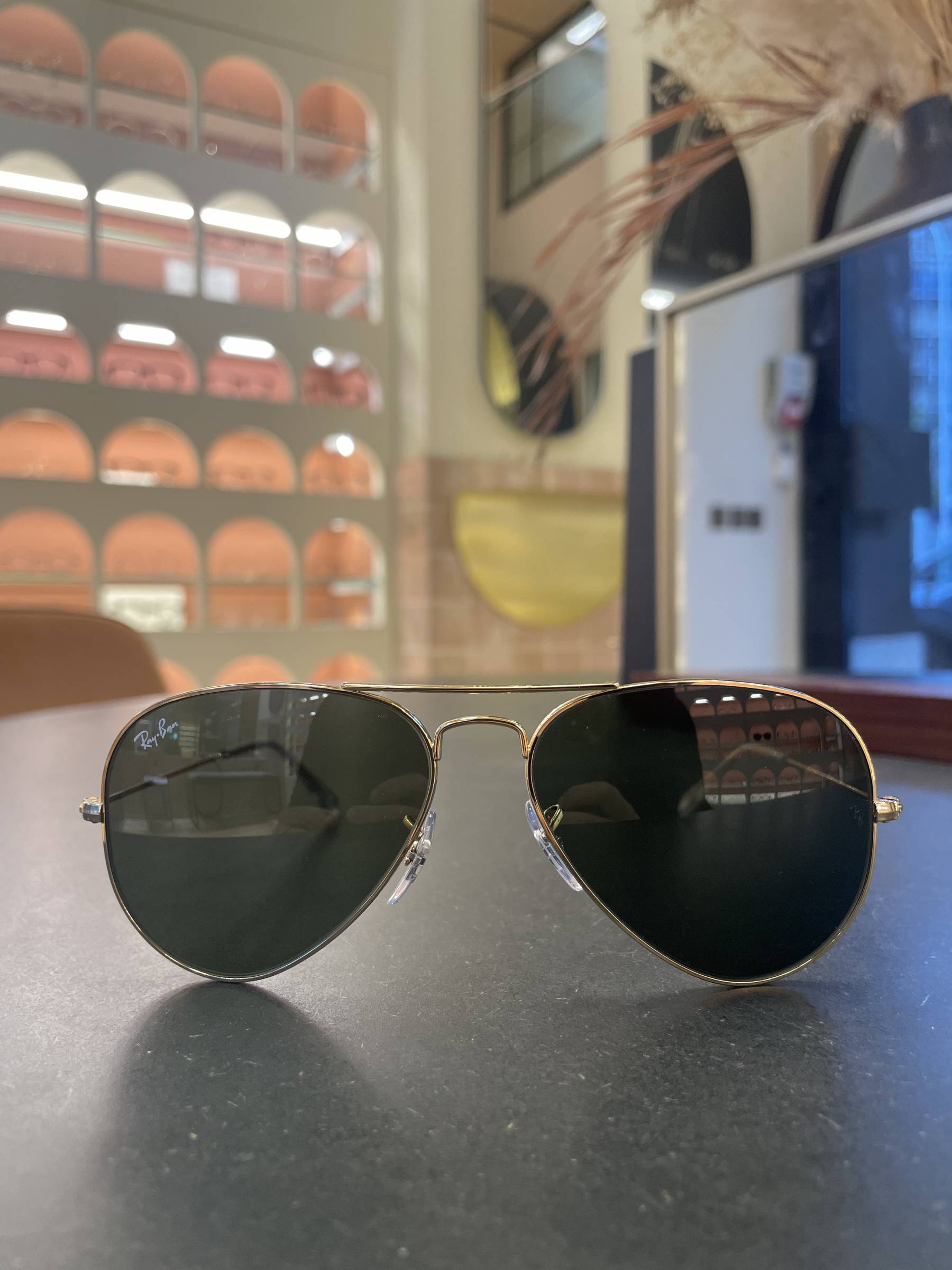 Découvrez la Collection de Lunettes de Soleil Ray-Ban chez Optique des Vosges à Strasbourg pour 2023