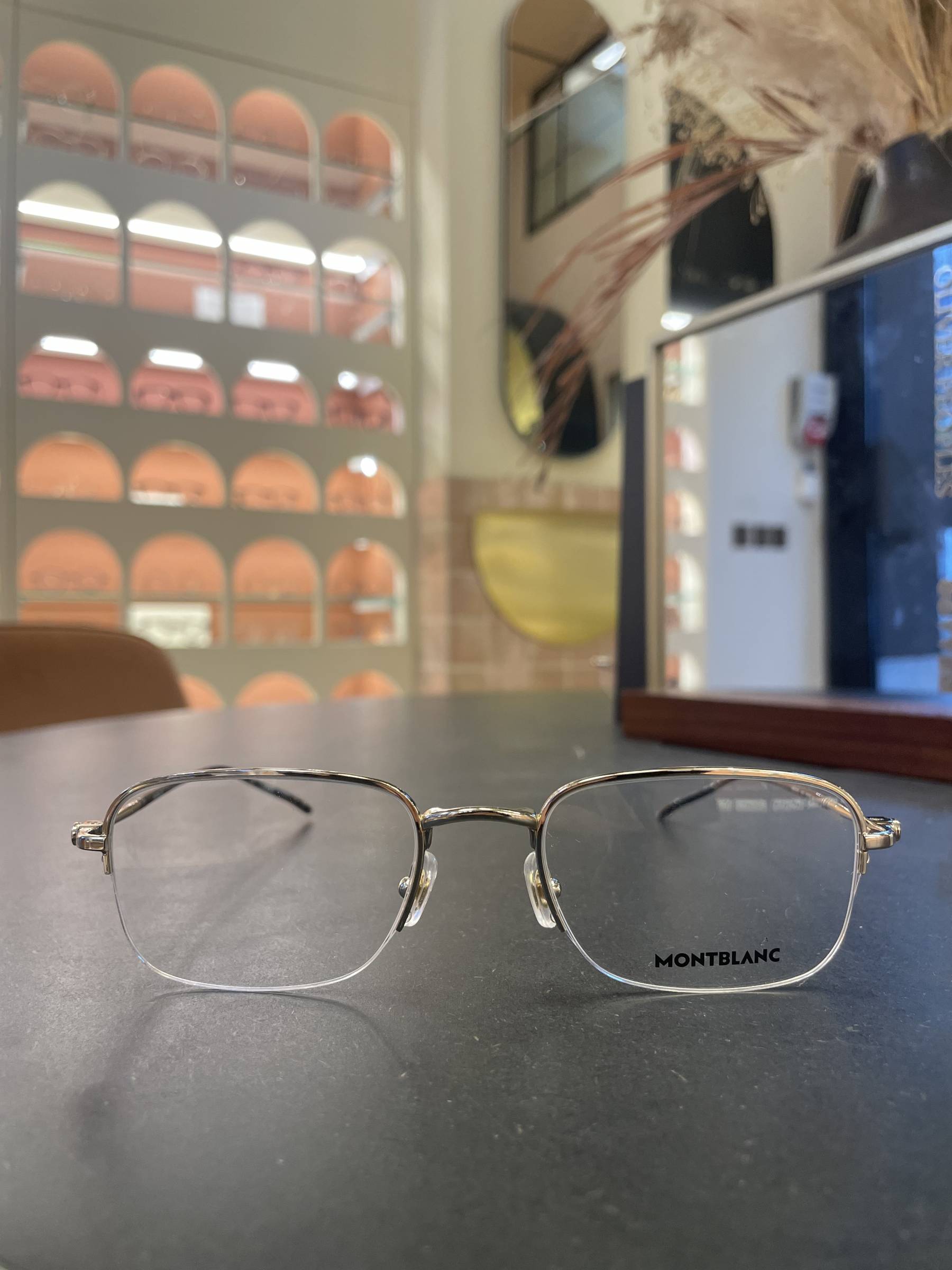 Découvrez les Montures Optiques Mont Blanc chez Optique des Vosges à Strasbourg