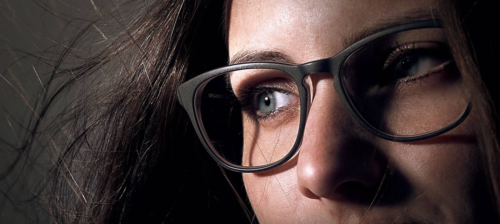 Trouver une boutique avec des lunettes de vue tendance pour femme à un opticien de Strasbourg