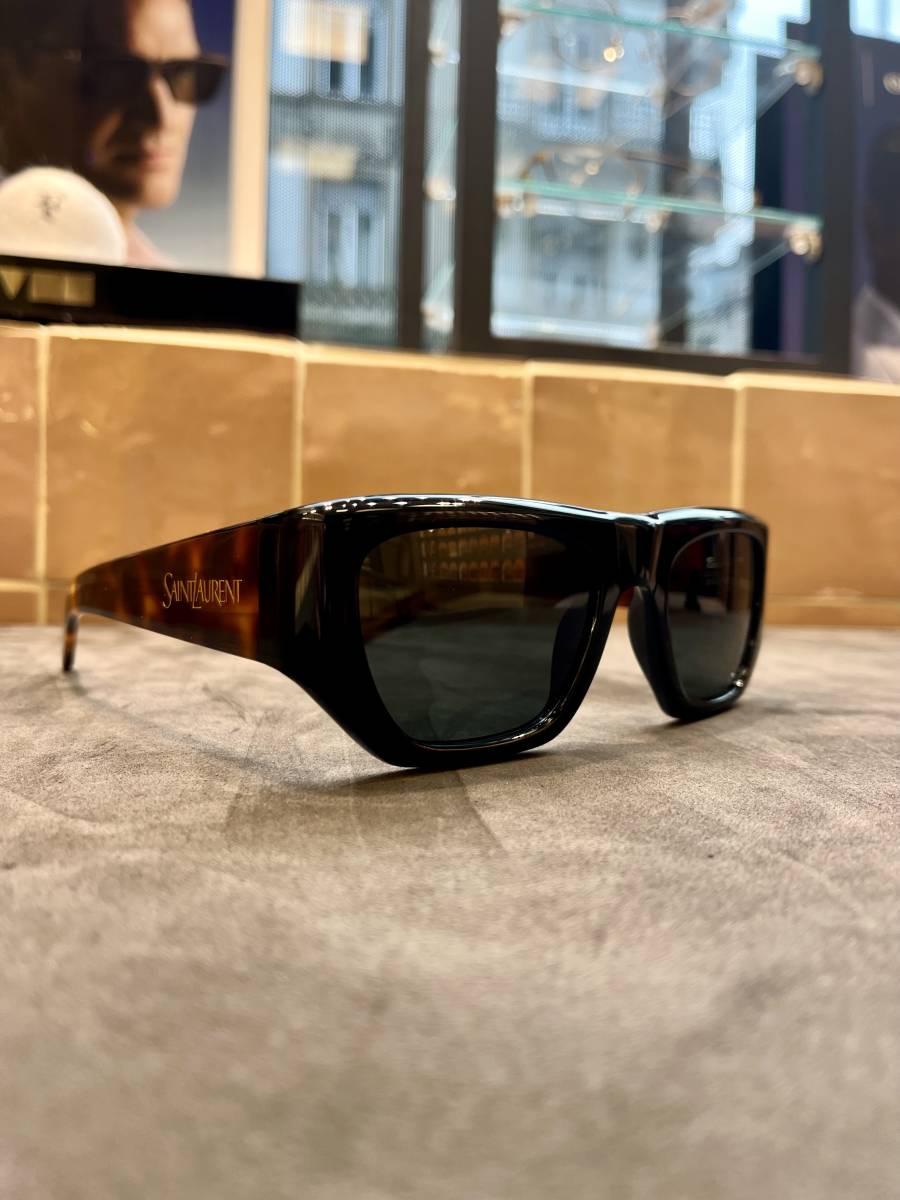 Saint Laurent : L’élégance intemporelle au cœur de Strasbourg