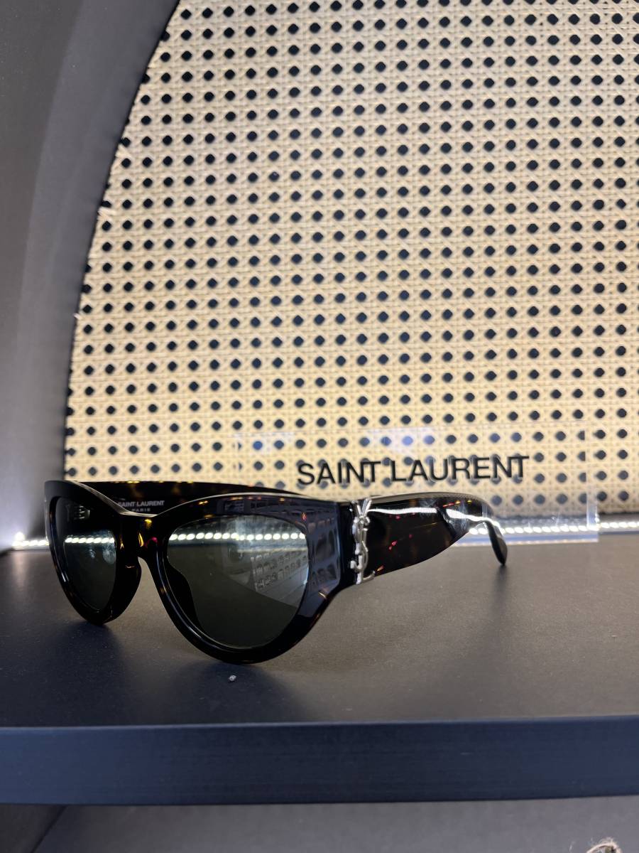 découvrez les lunettes Saint Laurent chez l’Optique des Vosges