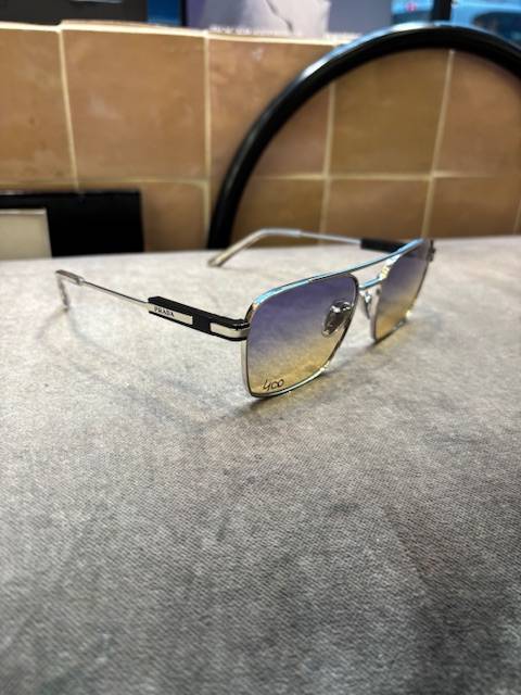 Prada : L’élégance Suprême à Strasbourg